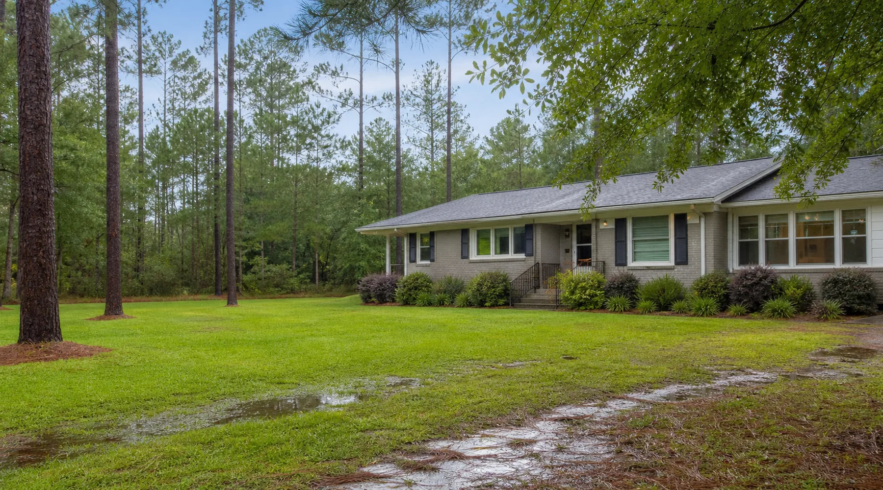 A believable Jacksonville-area home suited to foundation repair planning